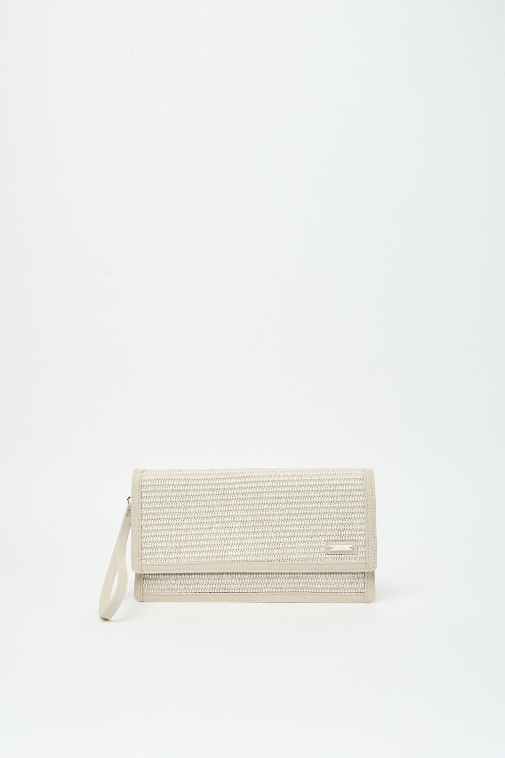 Rieten clutch in beige van Peserico met wristband en minimalistisch logo