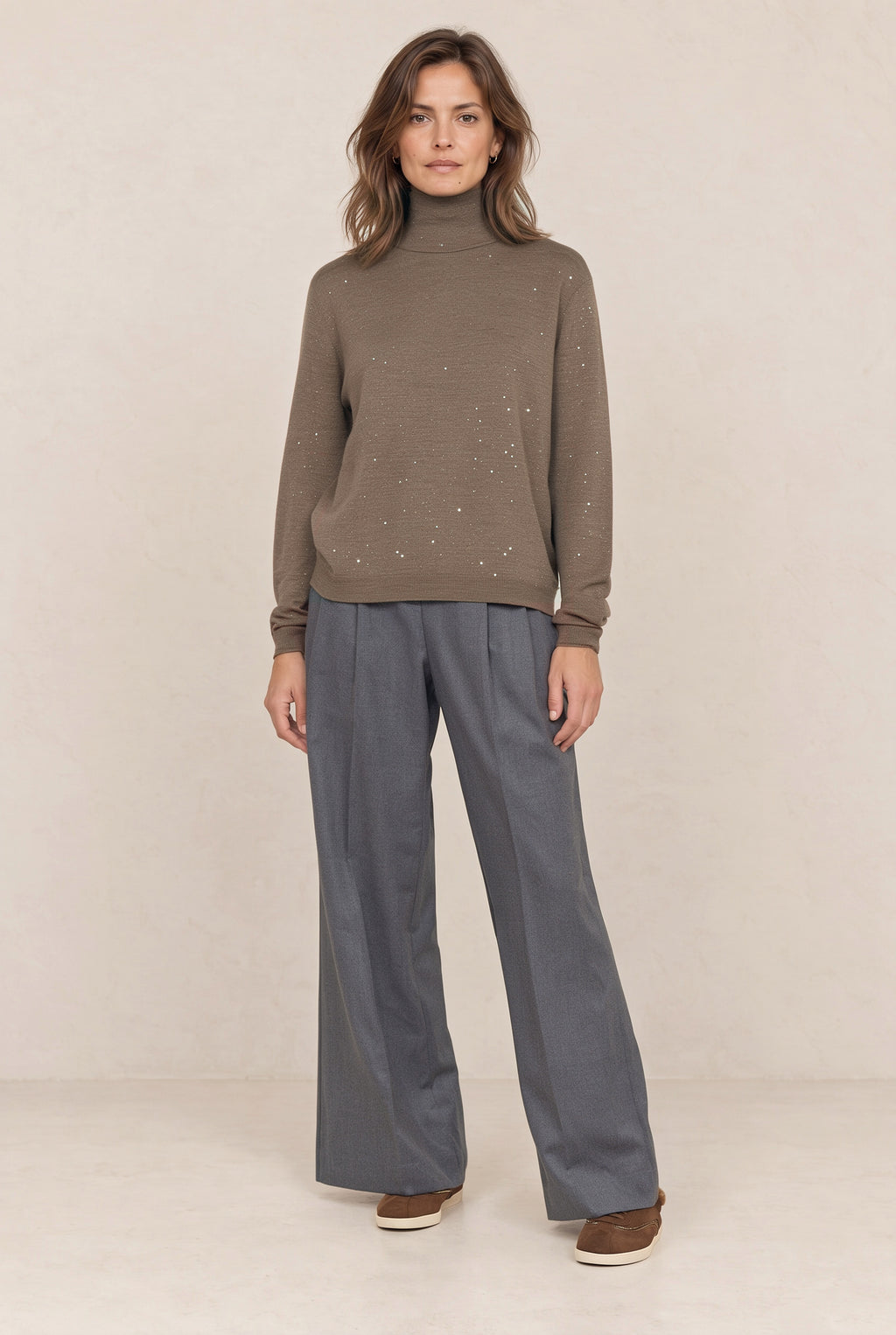 Pullover mit Stehkragen und Pailletten